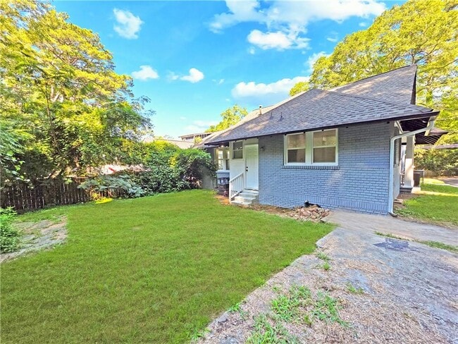 property at 984 Cascade Rd
