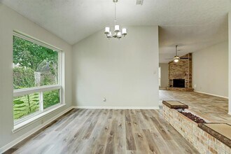 3826 Carya Cir in Sugar Land, TX - Building Photo - Building Photo
