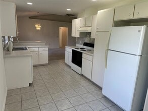 35 Banner Ln in Palm Coast, FL - Building Photo - Building Photo