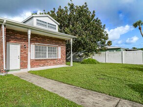 8520 U.S. Rte 1 in Sebastian, FL - Building Photo - Building Photo