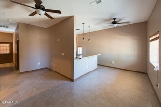 326 Coates Dr in El Paso, TX - Building Photo - Building Photo