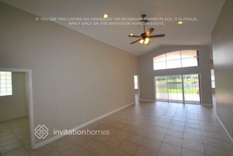 9496 Lago Dr in Boynton Beach, FL - Building Photo - Building Photo