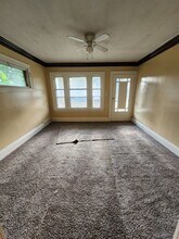 3045 E 130th St in Cleveland, OH - Building Photo - Building Photo
