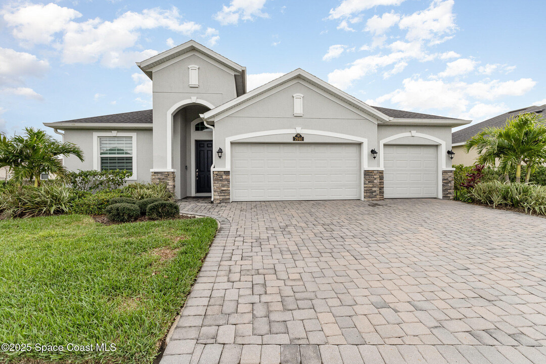 7940 Sedem Pl in Melbourne, FL - Building Photo