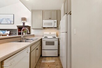 4600 Lamont St in San Diego, CA - Building Photo - Building Photo