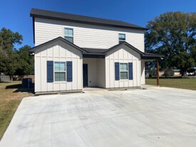 102 Glade Blvd in Lafayette, LA - Building Photo