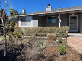 623 Salberg Ave in Santa Clara, CA - Building Photo