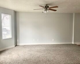 33 S 900 E in Payson, UT - Foto de edificio - Building Photo