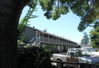 Arcade Apartments in Sacramento, CA - Foto de edificio - Building Photo