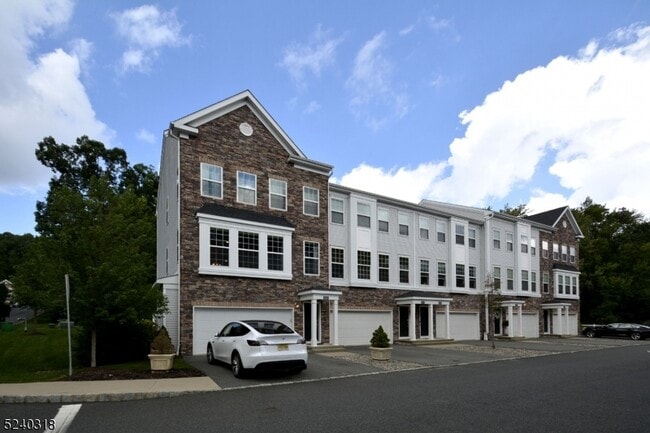 property at 1802 Devon Ln