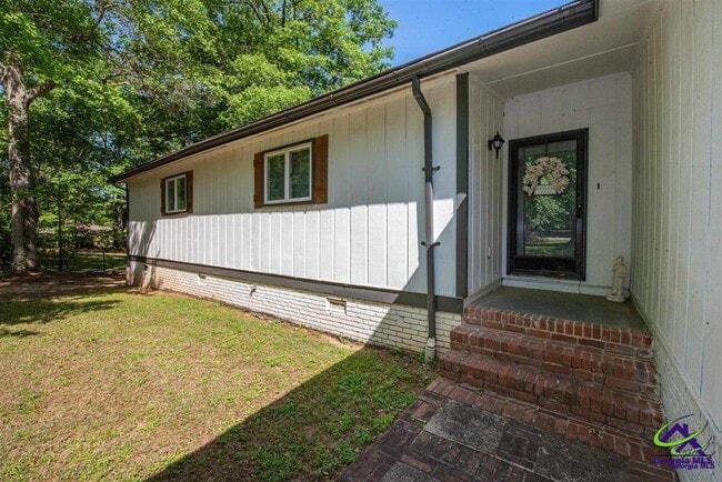 property at 205 Lake Placid Dr