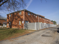 892 N Meadows Ct in Columbus, OH - Building Photo - Building Photo