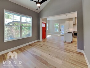 5204 Huisache St in Austin, TX - Building Photo - Building Photo