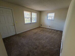 1542 S Beltline Blvd in Columbia, SC - Foto de edificio - Building Photo