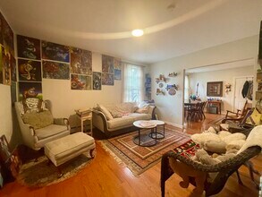 75 Putnam St, Unit 1 in Boston, MA - Building Photo - Building Photo