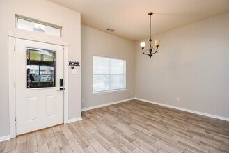 14615 Cypress Cottage Ct in Cypress, TX - Building Photo - Building Photo