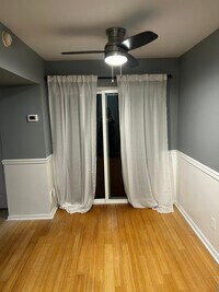 9001 Ridge Ave photo'