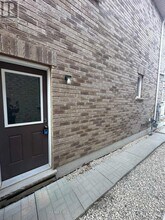 34 Ebury Dr in Brampton, ON - Building Photo - Building Photo