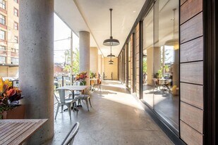 148 1st St in Jersey City, NJ - Building Photo