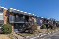 8201 US-271 in Fort Smith, AR - Foto de edificio - Building Photo