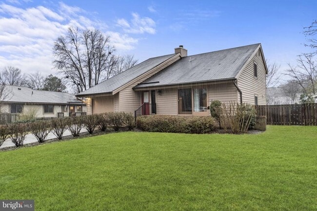 property at 7005 Brookington Ct