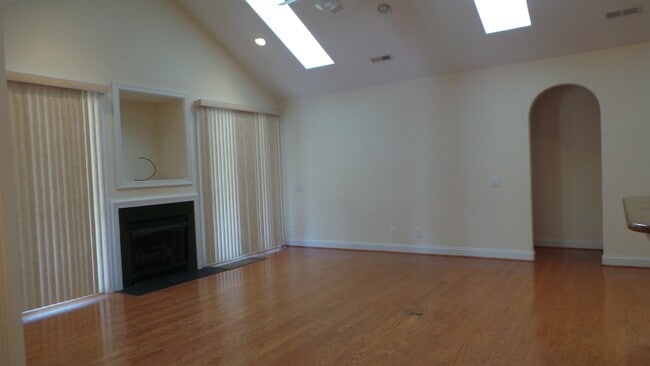 321 St Nicholas Trail in Gibsonville, NC - Building Photo - Building Photo