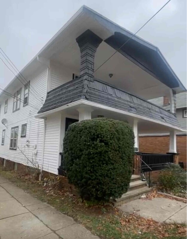 5106 Gifford Ave-Unit -Lower Unit in Cleveland, OH - Building Photo - Building Photo