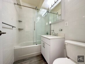 EAST 57 STREET, Unit 7F in New York, NY - Building Photo - Building Photo