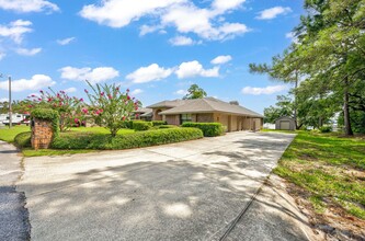 2972 Shearwater Dr in Navarre, FL - Building Photo - Building Photo