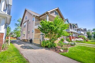 1331 W 102nd St, Unit 2 in Cleveland, OH - Building Photo - Building Photo