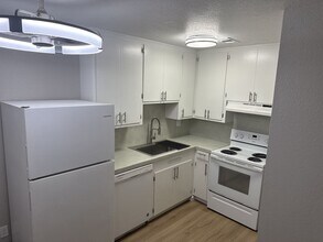 1440 Myrtle Avenue in Eureka, CA - Building Photo - Building Photo