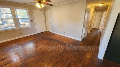 12 Carter Dr in Greenville, SC - Building Photo - Building Photo