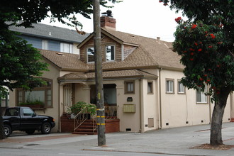 1117 El Camino Real in Burlingame, CA - Foto de edificio - Building Photo