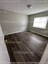 1510 E 17th St N in Wichita, KS - Building Photo - Building Photo