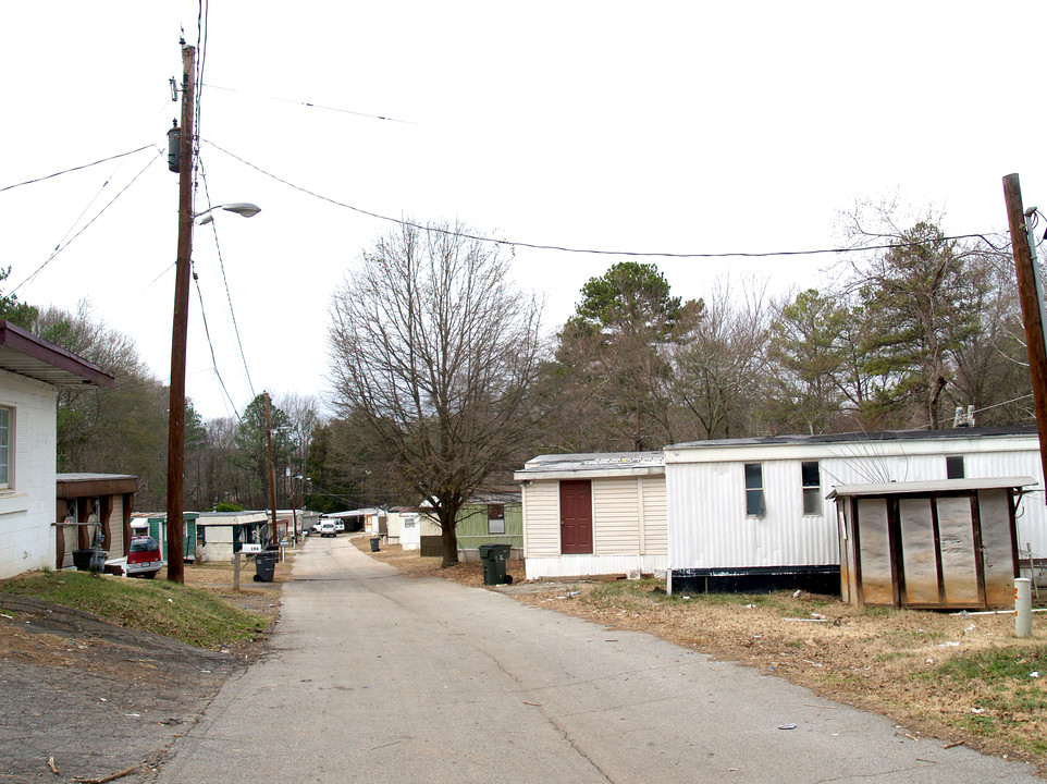 Lawrence Mobile Home Estates in Austell, GA - Building Photo