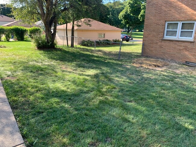 4563 N 73rd St in Milwaukee, WI - Building Photo - Building Photo