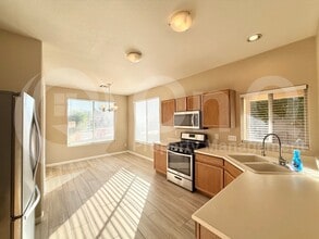 238 W Del Rio St in Gilbert, AZ - Building Photo - Building Photo