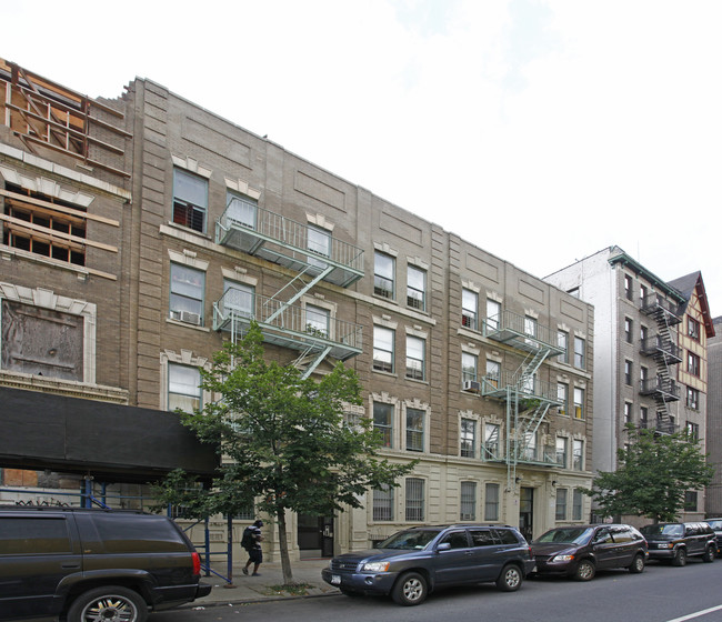 166-170 Brooklyn Ave in Brooklyn, NY - Building Photo - Building Photo