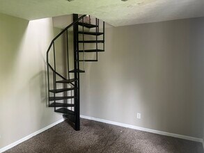 1722 Oshea St in Bowling Green, KY - Foto de edificio - Building Photo