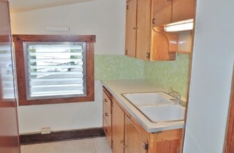 412 W Foster Ave, Unit A in State College, PA - Foto de edificio - Building Photo