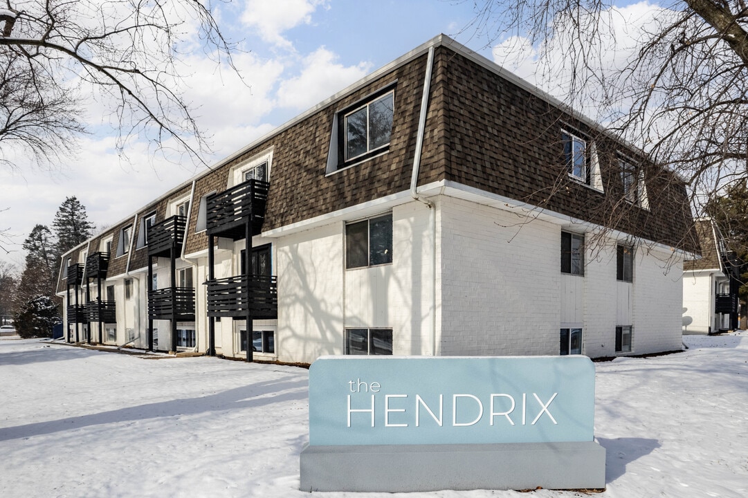 The Hendrix in Davenport, IA - Foto de edificio