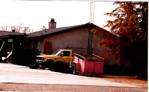 21017 Little Beaver Rd in Apple Valley, CA - Foto de edificio - Building Photo