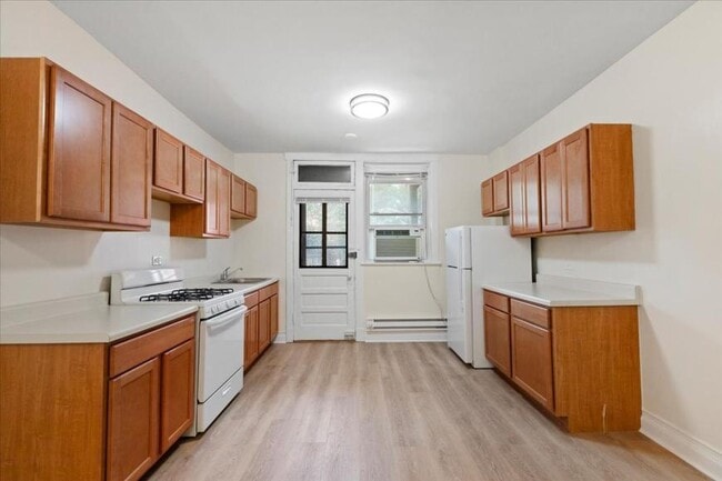 2516 N Lincoln Ave in Chicago, IL - Building Photo - Building Photo