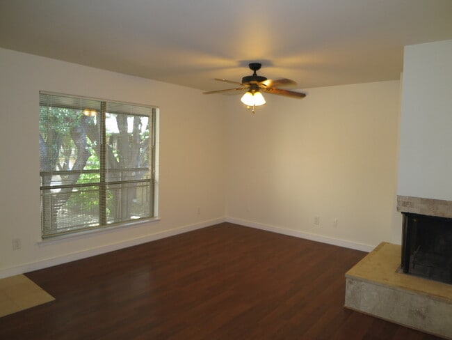 4121 Avondale Ave in Dallas, TX - Building Photo - Building Photo