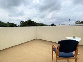 5601 W 78th St, Unit 12 in Los Angeles, CA - Building Photo - Building Photo