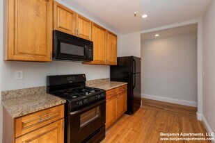 286 Chestnut Hill Ave, Unit 11 in Boston, MA - Building Photo