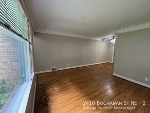 2410 Buchanan St NE in Minneapolis, MN - Building Photo - Building Photo