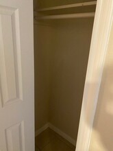 3206 Lobit Dr in Dickinson, TX - Building Photo - Building Photo