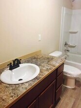 6001 E Pike Ave, Unit Beautiful 2 bd 1 ba in Wasilla, AK - Foto de edificio - Building Photo