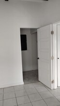 107 E Venus Ln in South Padre Island, TX - Building Photo - Building Photo